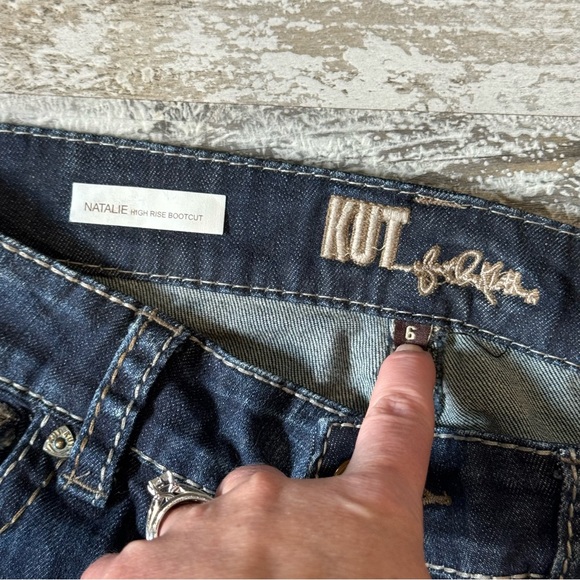 Women’s Kut From the Kloth Natalie High Rise Bootcut Dark Wash Jeans - size 6 - Picture 3 of 6